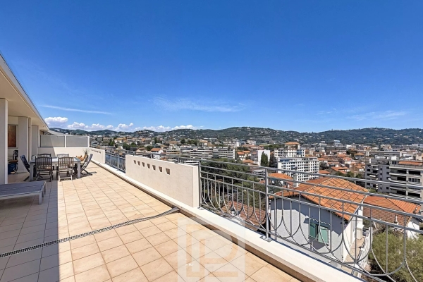 Luxury Apartment for sale in Cannes, 1 180 000 €, Photo 3