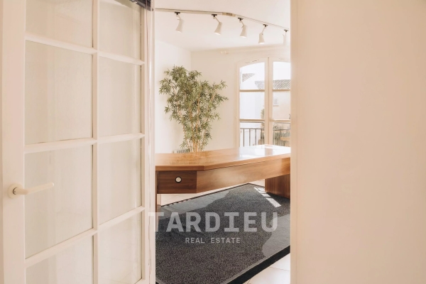 Luxury Apartment for sale in Saint-Tropez, 445 000 €, Photo 3