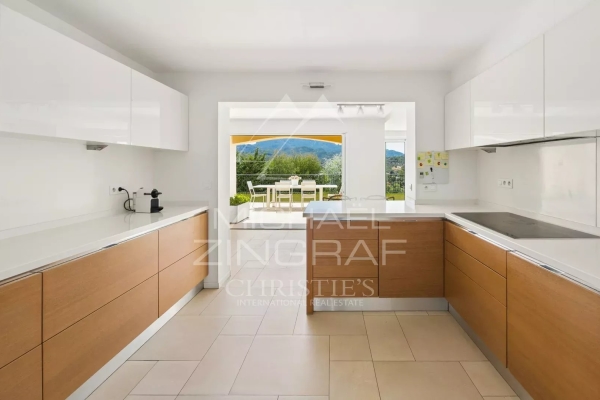 Maison de luxe à vendre à Mandelieu-la-Napoule, 1 490 000 €, Photo 4