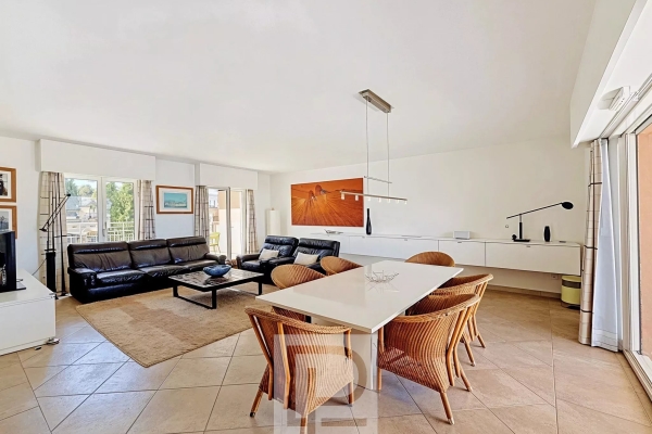 Luxury Apartment for sale in Cannes, 1 180 000 €, Photo 5