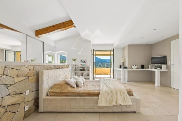 Maison de luxe à vendre à Mandelieu-la-Napoule, 1 490 000 €, Photo 6