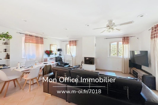 Maison de luxe à vendre à Cogolin, 758 000 €, Photo 7