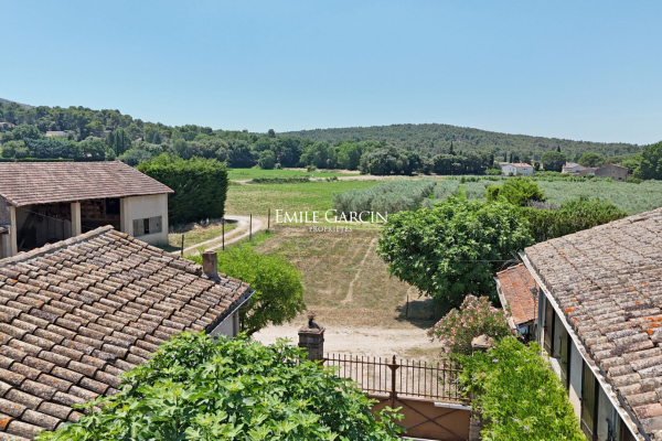 Maison de luxe à vendre à Taillades, 695 000 €, Photo 1