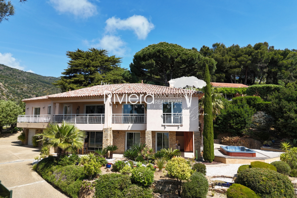 Maison de luxe à vendre à Le Lavandou, 2 950 000 €, Photo 1