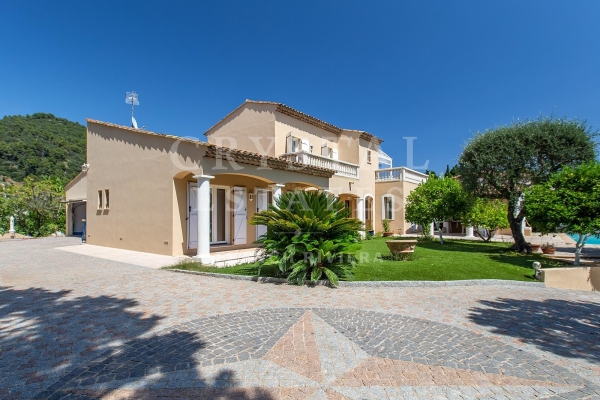 Maison de luxe à vendre à Villefranche-sur-Mer, 2 600 000 €, Photo 1