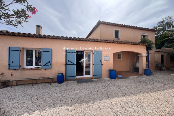 Maison de luxe à vendre à Les Issambres, 1 090 000 €, Photo 2