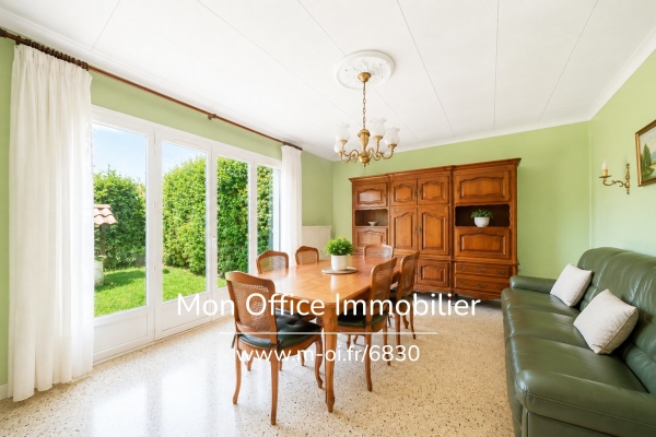 Luxury House for sale in Bouc-Bel-Air, 454 000 €, Photo 2