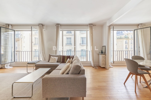 Appartement de luxe à vendre à Paris 16ème, 1 345 000 €, Photo 2
