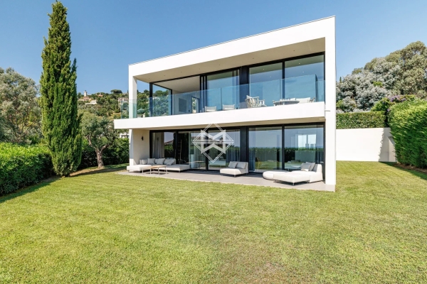 Maison de luxe à vendre à Le Golfe Juan, 3 350 000 €, Photo 2