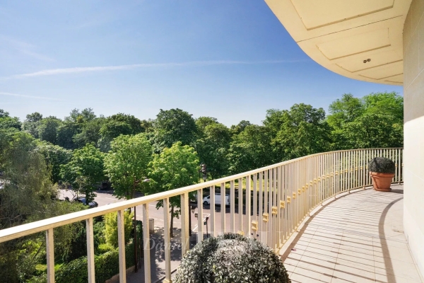Appartement de luxe à louer à Neuilly-sur-Seine, 6 165 €, Photo 2