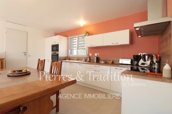 Luxury House for sale in Gargas, 445 000 €, Photo 2