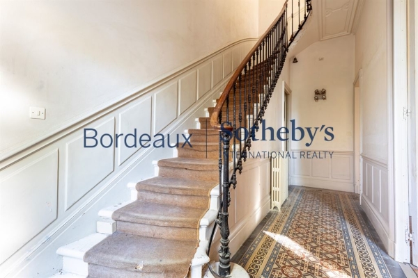 Luxury House for sale in Bordeaux, 995 000 €, Photo 3