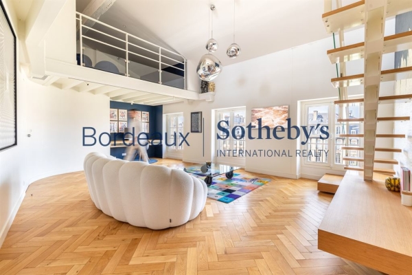 Luxury Apartment for sale in Bordeaux, 997 000 €, Photo 4