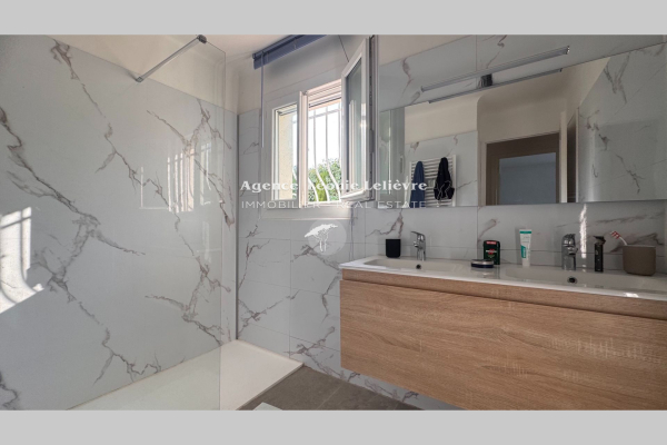 Maison de luxe à vendre à Les Issambres, 990 000 €, Photo 6