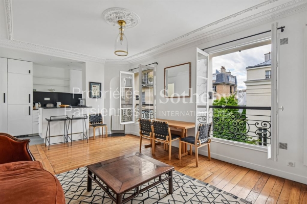 Appartement de luxe à vendre à Paris 7ème, 850 000 €, Photo 1