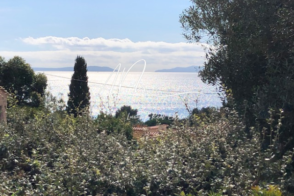 Appartement de luxe à vendre à Rayol Canadel sur Mer, 830 000 €, Photo 1