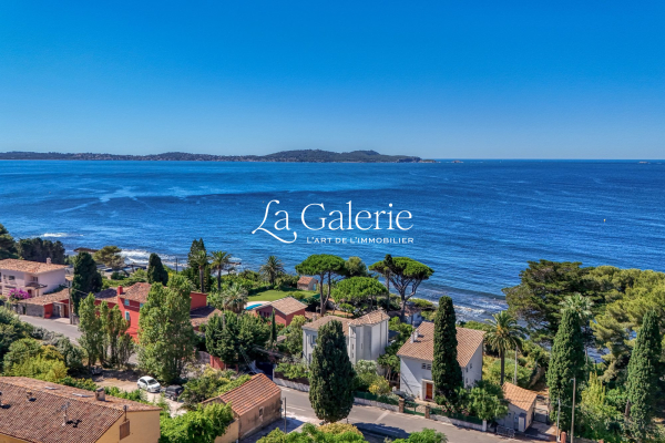 Maison de luxe à vendre à Carqueiranne, 2 500 000 €, Photo 1