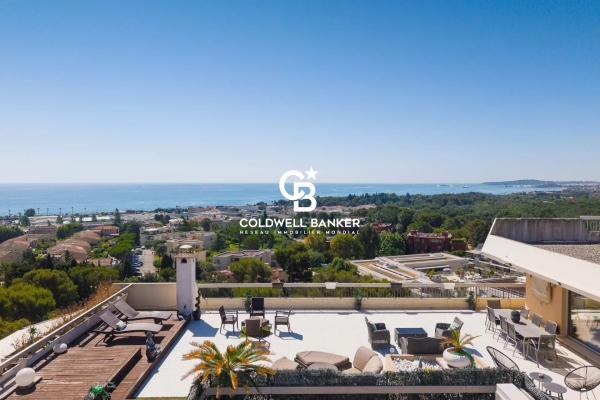 Luxury Apartment for sale in Villeneuve-Loubet, 1 850 000 €, Photo 1