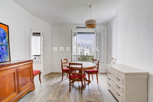Appartement de luxe à vendre à Paris 6ème, 695 000 €, Photo 2