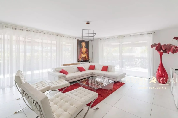 Luxury Apartment for sale in Cannes, 2 490 000 €, Photo 3