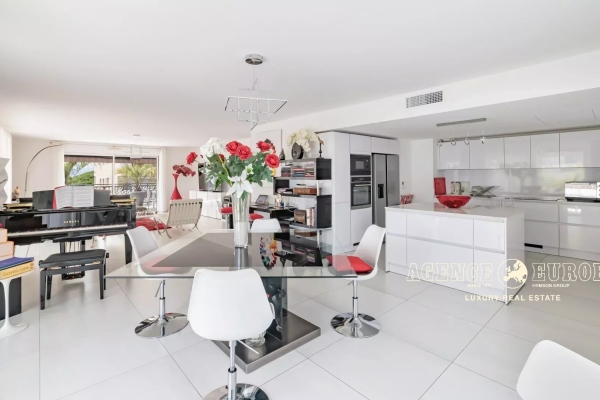 Luxury Apartment for sale in Cannes, 2 490 000 €, Photo 5