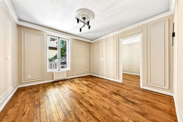 Luxury Apartment for sale in Paris 7ème, 657 000 €, Photo 1