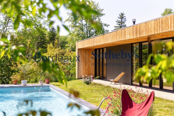 Luxury House for sale in Bordeaux, 845 000 €, Photo 1