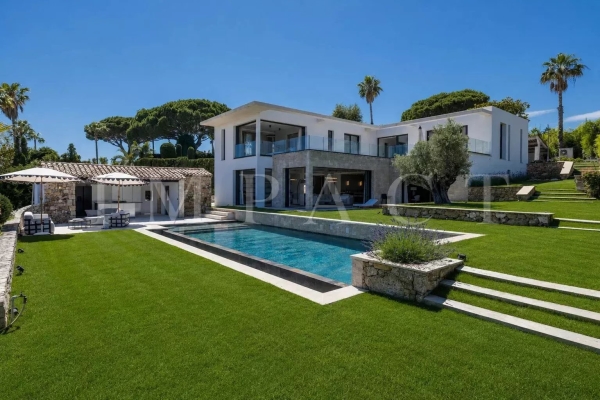 Maison de luxe à louer à Cannes, 30 000 €, Photo 1