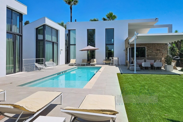 Luxury House for sale in Saint-Tropez, 6 995 000 €, Photo 1