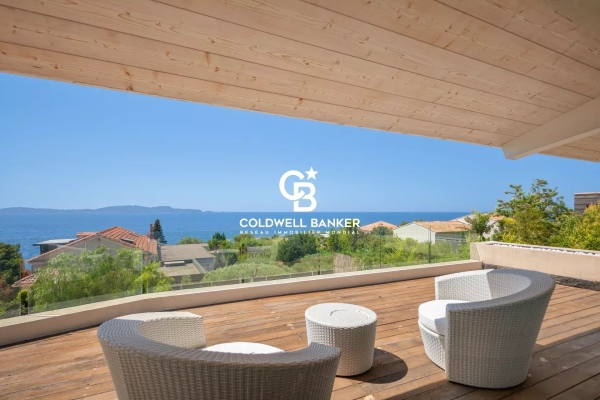 Maison de luxe à vendre à Carqueiranne, 2 750 000 €, Photo 1