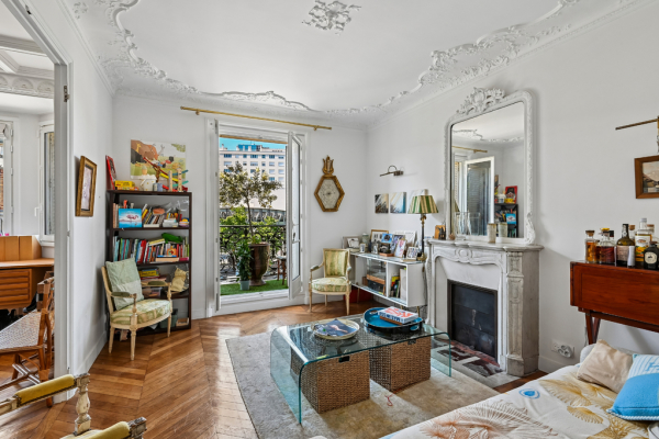 Luxury Apartment for sale in Paris 15ème, 940 000 €, Photo 2