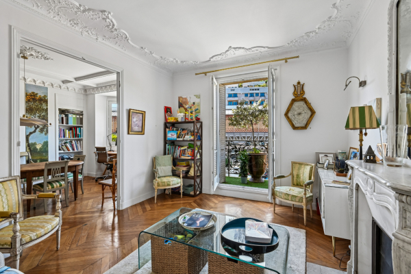 Luxury Apartment for sale in Paris 15ème, 940 000 €, Photo 3