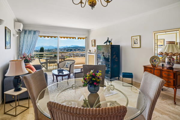 Luxury Apartment for sale in Le Cannet, 650 000 €, Photo 4
