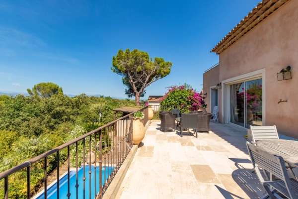 Maison de luxe à vendre à Antibes, 2 150 000 €, Photo 5