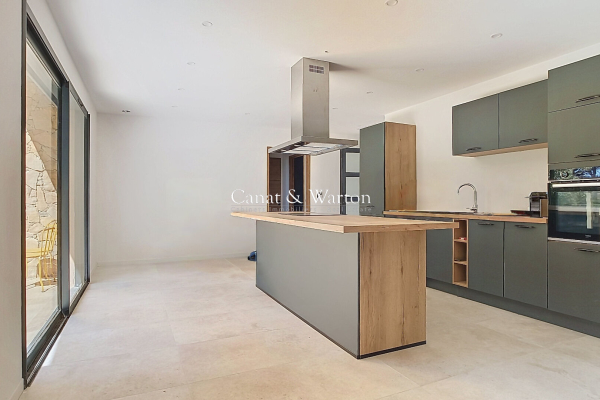 Maison de luxe à vendre à Saint-Raphaël, 770 000 €, Photo 6