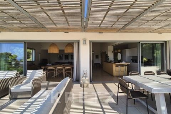 Maison de luxe à vendre à Saint-Cyr-sur-Mer, 2 790 000 €, Photo 6