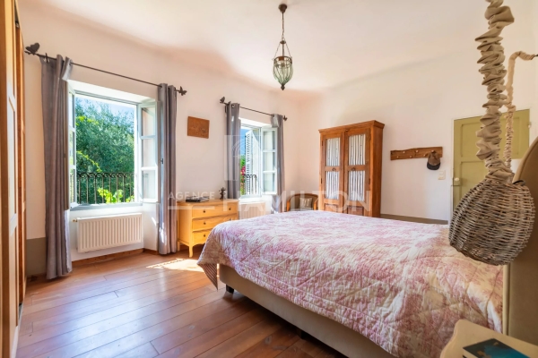 Maison de luxe à vendre à Roquefort-les-Pins, 975 000 €, Photo 6