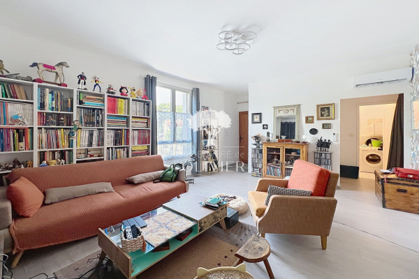 Appartement de luxe à vendre à Apt, 120 000 €, Photo 1