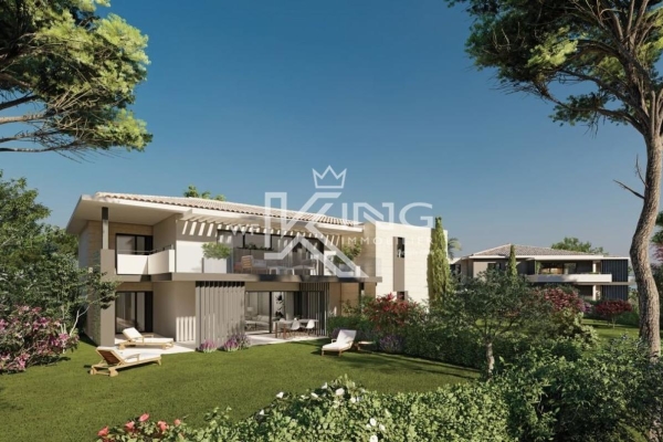 Appartement de luxe à vendre à Sainte-Maxime, 603 500 €, Photo 1