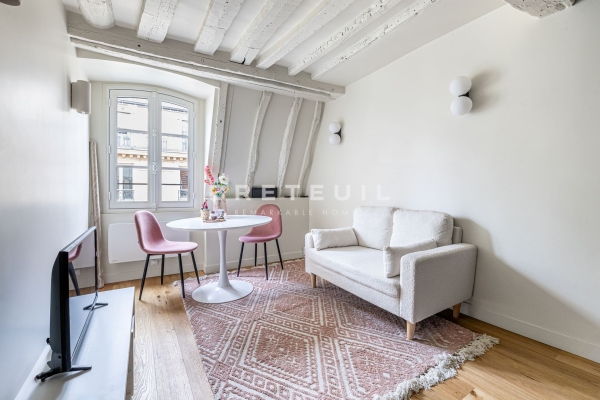 Appartement de luxe à vendre à Paris 7ème, 439 000 €, Photo 1