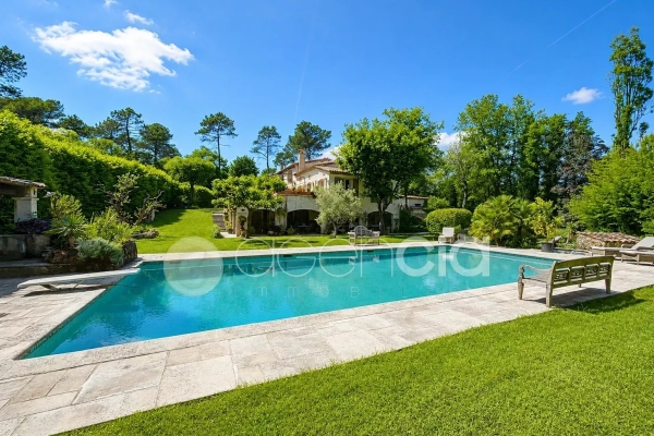 Luxury House for sale in Valbonne, 2 690 000 €, Photo 1