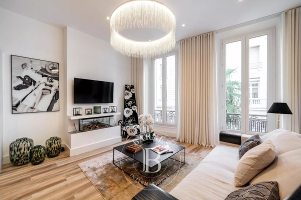 Appartement de luxe à vendre à Cannes, 1 275 000 €, Photo 1