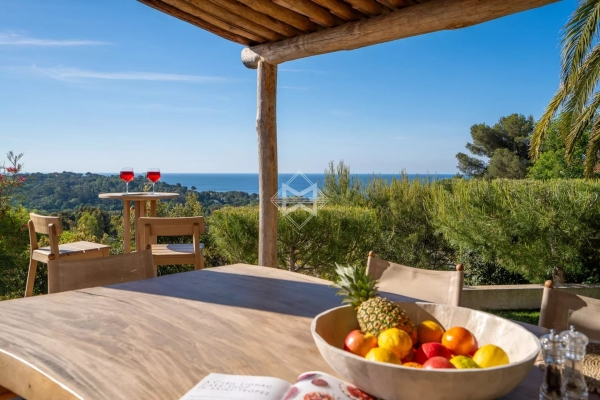 Luxury House for sale in La Croix-Valmer, 1 990 000 €, Photo 2