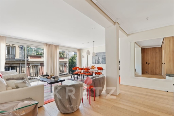 Luxury Apartment for sale in Paris 7ème, 2 350 000 €, Photo 3