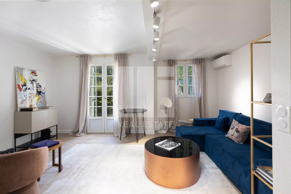 Maison de luxe à vendre à Cannes, 815 000 €, Photo 3