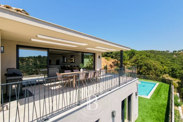 Maison de luxe à vendre à Sainte-Maxime, 1 490 000 €, Photo 4