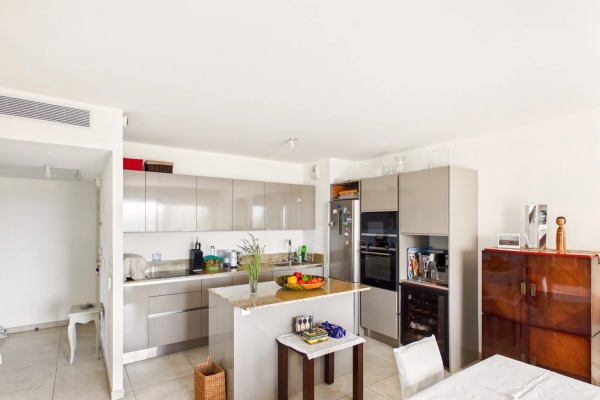 Luxury Apartment for sale in Aix-en-Provence, 798 000 €, Photo 4