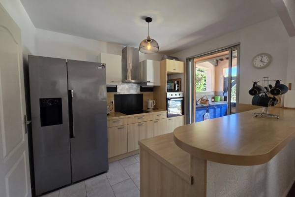 Maison de luxe à vendre à Saint-Raphaël, 699 000 €, Photo 4