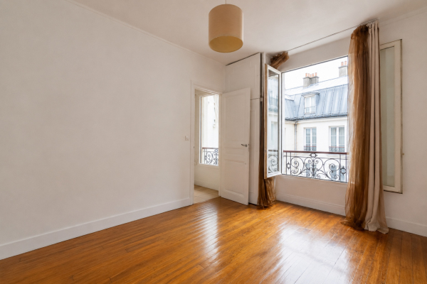 Luxury Apartment for sale in Paris 11ème, 364 000 €, Photo 3