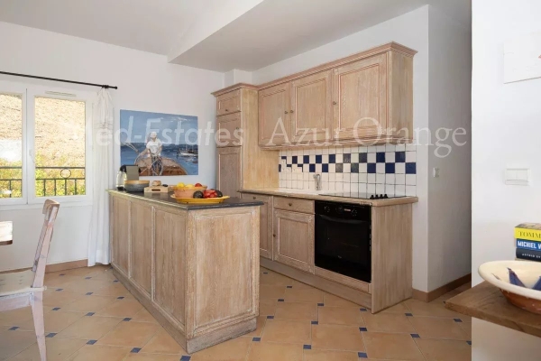 Luxury Apartment for sale in Sainte-Maxime, 725 000 €, Photo 7